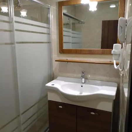 Hotel Ribad 2*